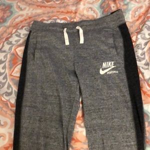 Women’s Nike bundle black and blue